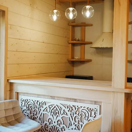 Glukhanivka Boutique