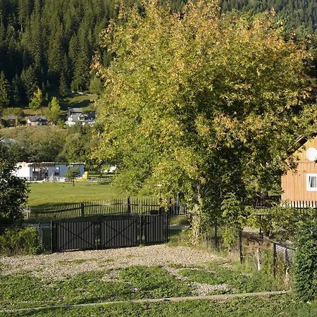 Glukhanivka Boutique Verkhovyna